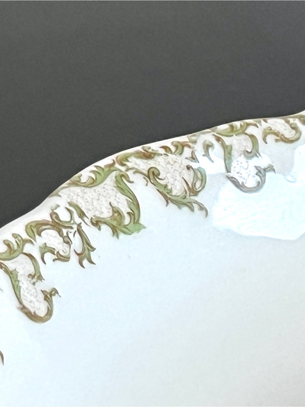 Antique 1897-1926 O.P. Co. Syracuse China Scalloped Serving Platter - Picture 6 of 6